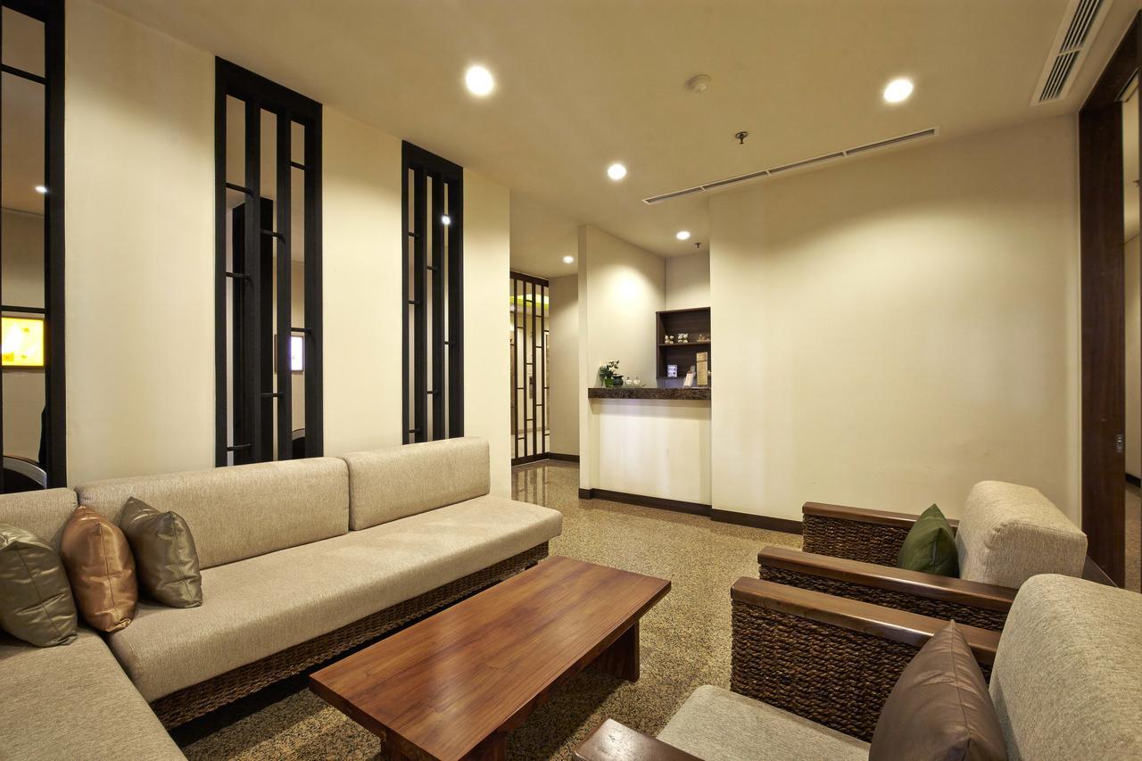 Axia South Cikarang Service Apartment Exterior photo